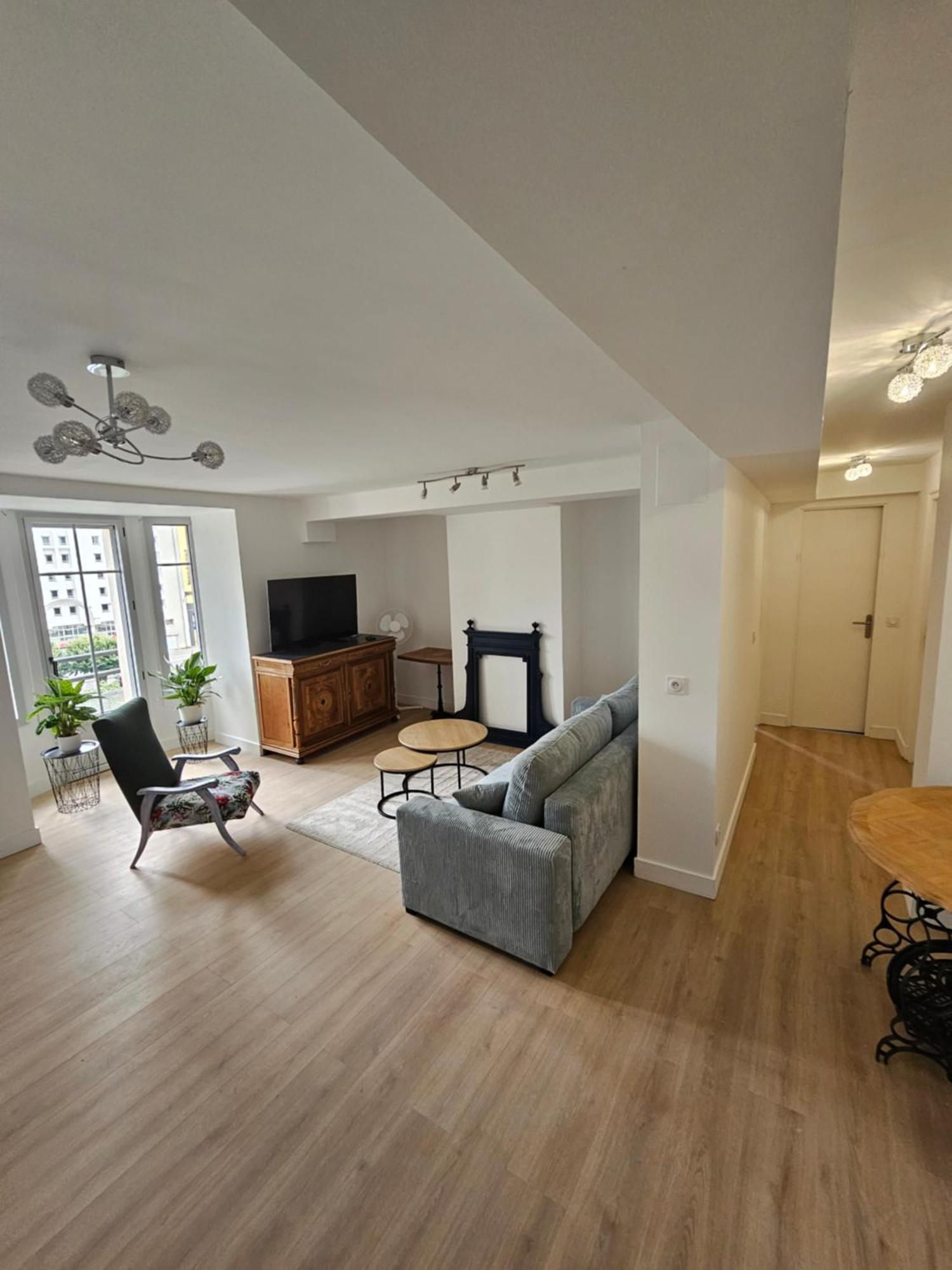 Le Chaleureux Lourdes Hyper Centre Appartement Buitenkant foto